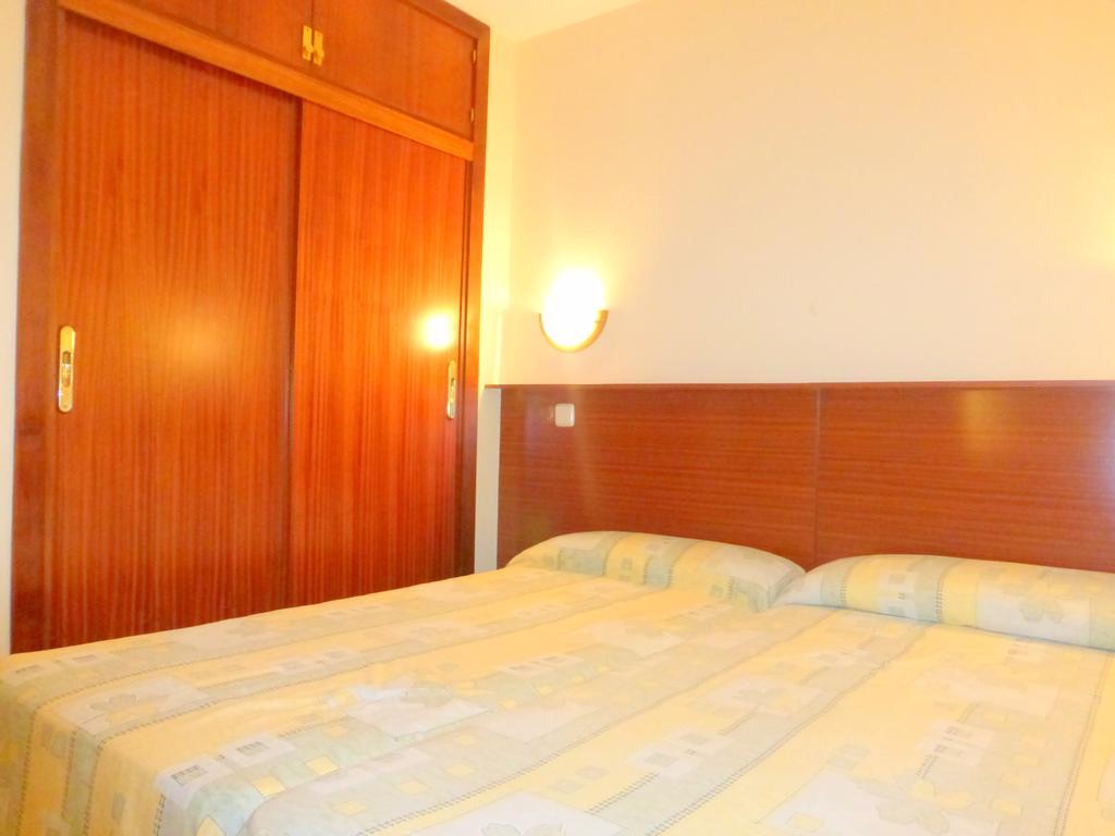 Rentalmar Atlantida Apartamentos 살루 외부 사진